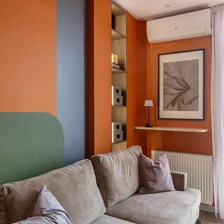 Daire Amazing Style, Bright Colors, Balconies, 1br Near The Faculty Of Law