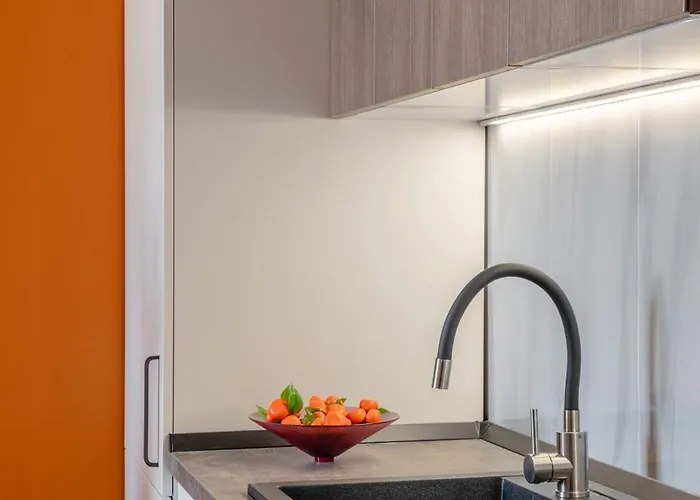 Apartment Amazing Style, Bright Colors, Balconies, 1br Near The Faculty Of Law *